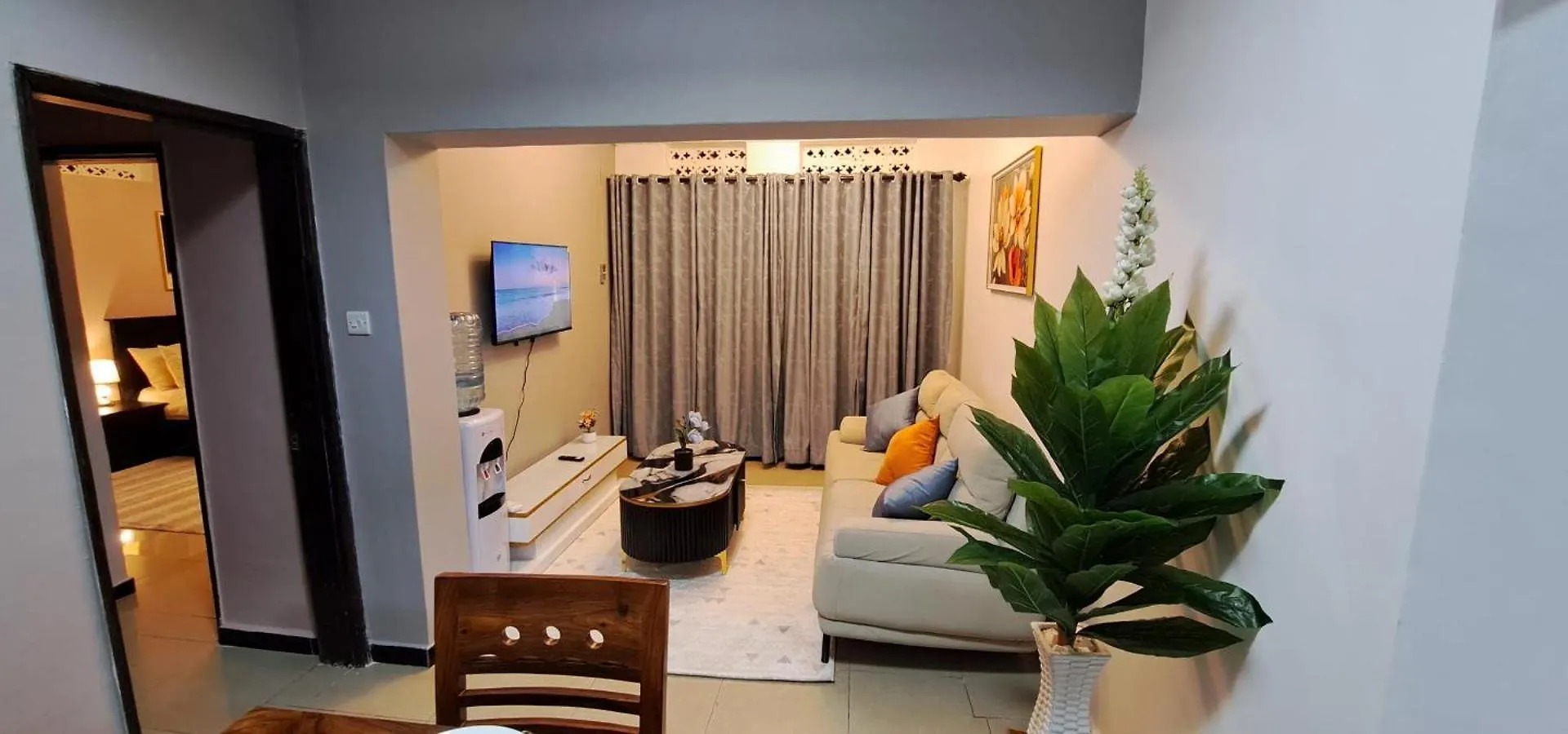 Angel Oak Residence Entebbe 0*,